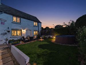 Night View - click for photo gallery